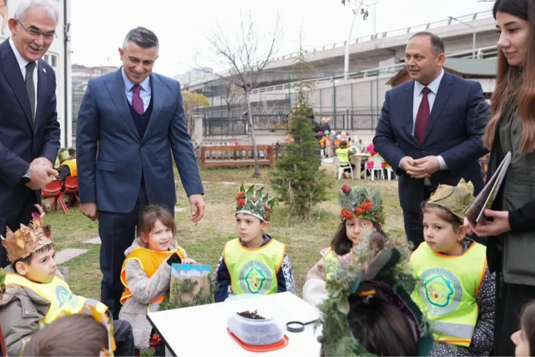 ankara-koklerden-gelecege-nefes-oluyor-1765805143-303_large