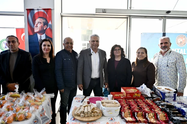 antalya-da-baskan-uysal-dan-yerli-uretim-vurgusu-1765958414-144_large