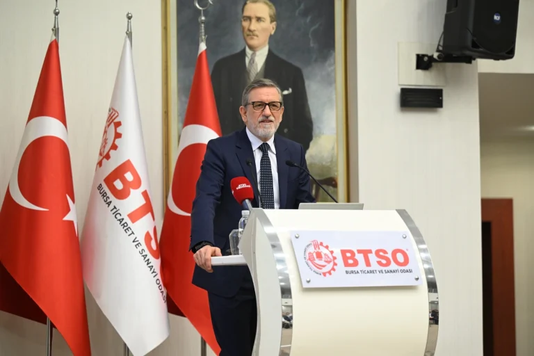 btso-baskani-burkay-her-yatirim-bursa-ve-turkiye-nin-gelecegine-katkidir-1765798293-301_large