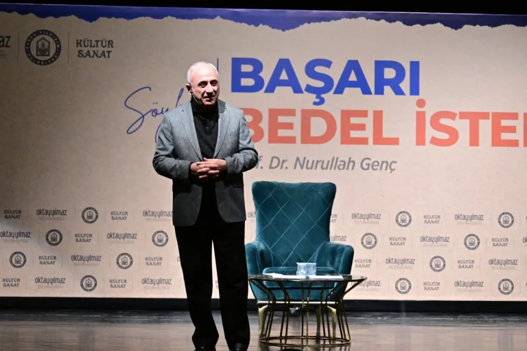 bursa-da-nurullah-genc-yildirimlilarla-bulustu-1766402859-773_large