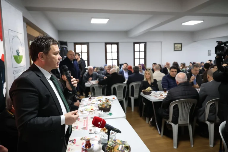 bursa-osmangazi-de-mahalle-bulusmalari-devam-ediyor-1765542996-289_large