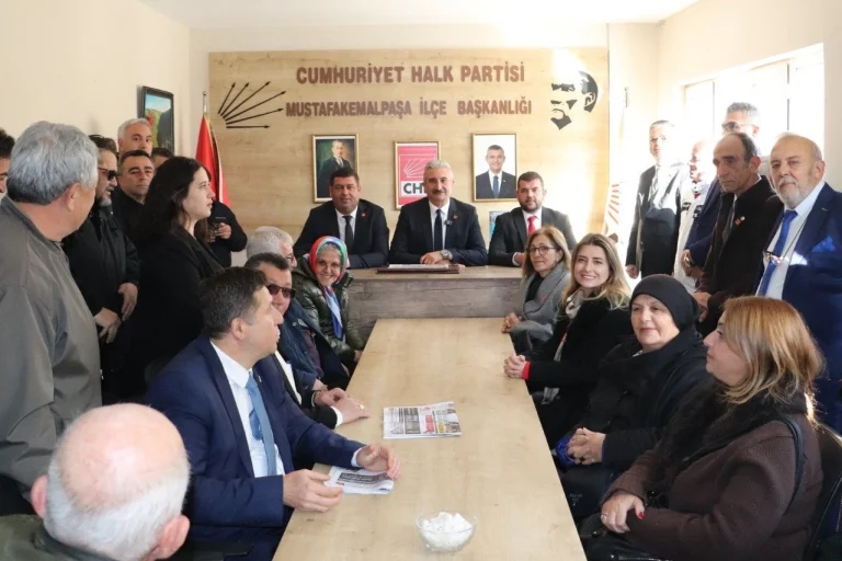 chp-bursa-dan-mustafakemalpasa-da-saha-calismasi-1766148971-887_large