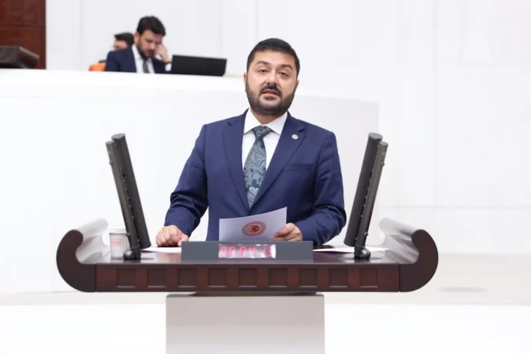 chp-milletvekili-yazgan-dan-edirne-mitingi-tesekkuru-1766733218-500_large