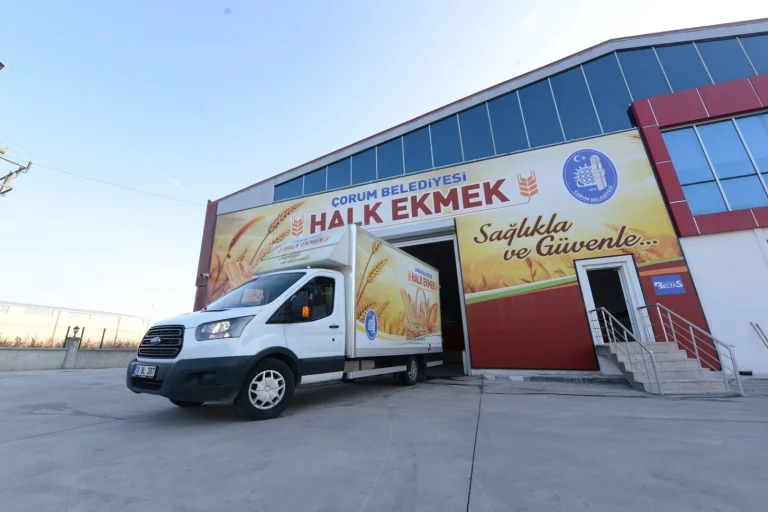 corum-da-halk-ekmek-te-fiyat-degismedi-1766669811-186_large