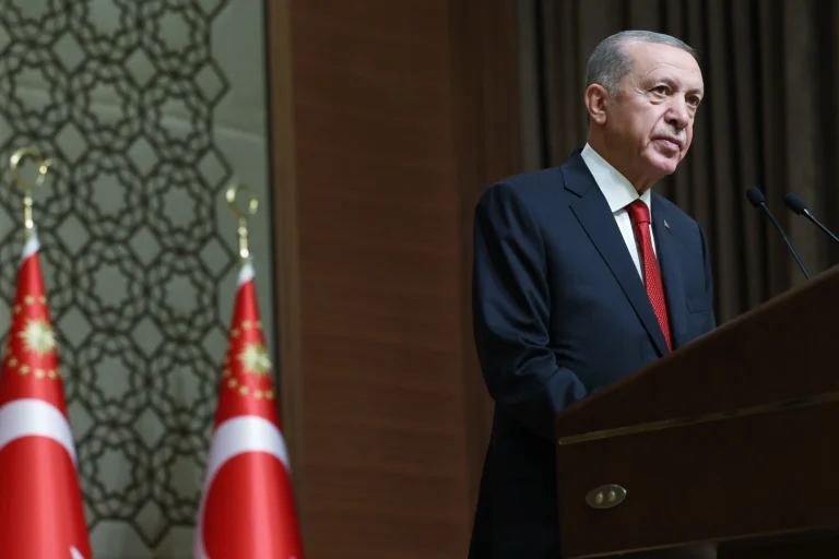 cumhurbaskani-erdogan-ekonominin-yeni-yol-haritasini-acikladi-hedefe-ulasmada-suphemiz-yok-1694003317-572_large