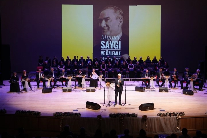 denizli-buyuksehir-den-sanat-dolu-bir-gece-1765603570-42_large