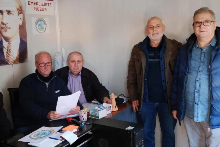 edirne-kesan-da-emeklilerden-sefalet-tepkisi-1765960734-665_large