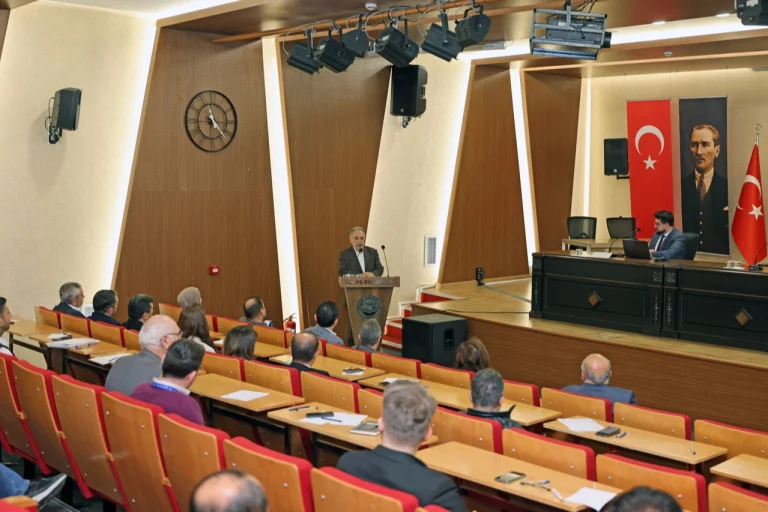 ilcenin-gelecegi-talas-5-0-1765603939-720_large