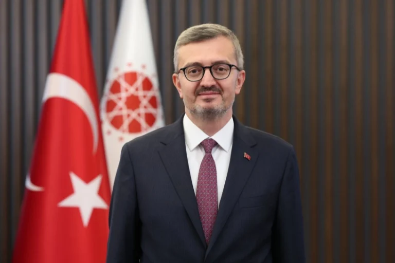 iletisim-baskani-duran-soykirimci-israil-suclarina-bir-yenisini-eklemistir-1759400053-131_large-1