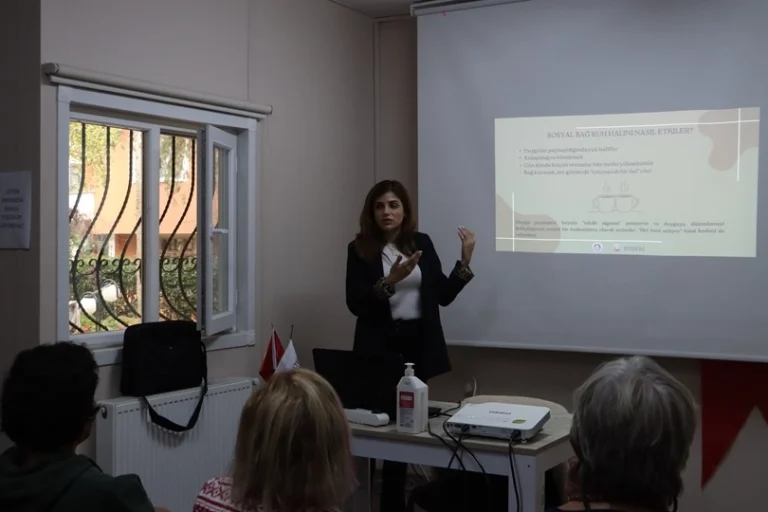 istanbul-maltepe-de-birlikte-guzel-yas-almak-semineri-1766403553-966_large