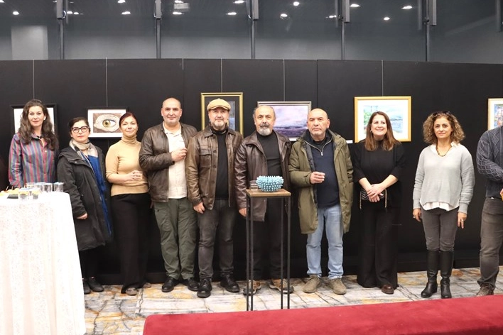 istanbul-maltepe-de-disiplinlerarasi-sanat-bulusmasi-1765700239-698_large