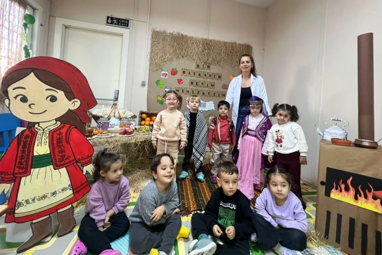 istanbul-maltepe-nin-kreslerinde-yerli-mali-coskusu-1766067968-847_large