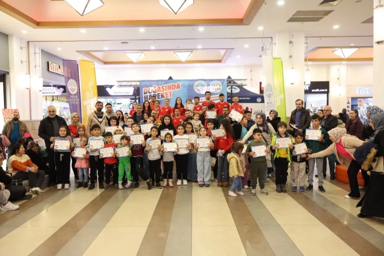 kayseri-buyuksehir-den-avm-de-spor-etkinligi-1765859266-525_large