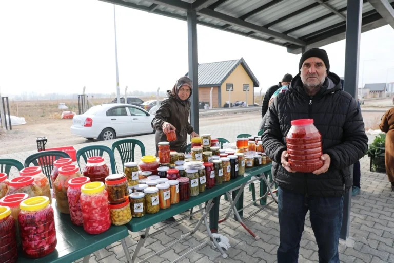 kayseri-kocasinan-da-son-hasat-yapildi-1765858989-774_large