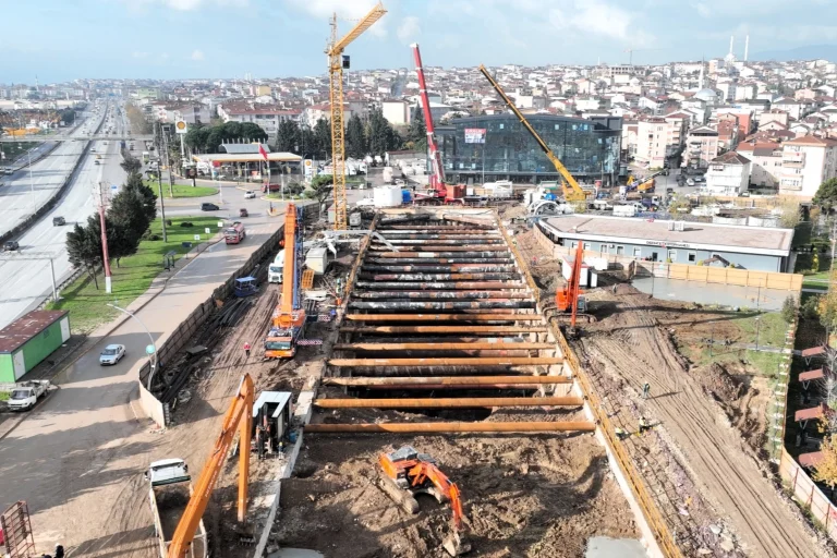 kocaeli-derince-de-iki-tbm-kuruluma-hazirlaniyor-1765961315-647_large