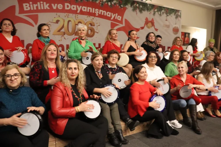 kocaeli-izmit-te-keyifli-yilbasi-programi-1766573279-682_large