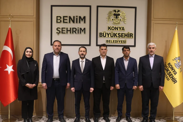 konya-da-iran-in-hoy-belediyesi-ile-kardes-sehir-imzasi-1765546502-259_large