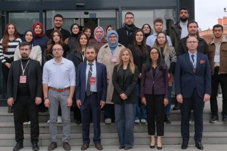 konya-da-telif-hukuku-akademisi-ne-ev-sahipligi-yapti-1765803809-921_large