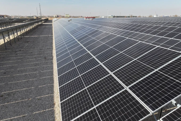 konya-karatay-in-5-inci-gunes-enerjisi-santrali-devreye-alindi-1766303977-414_large