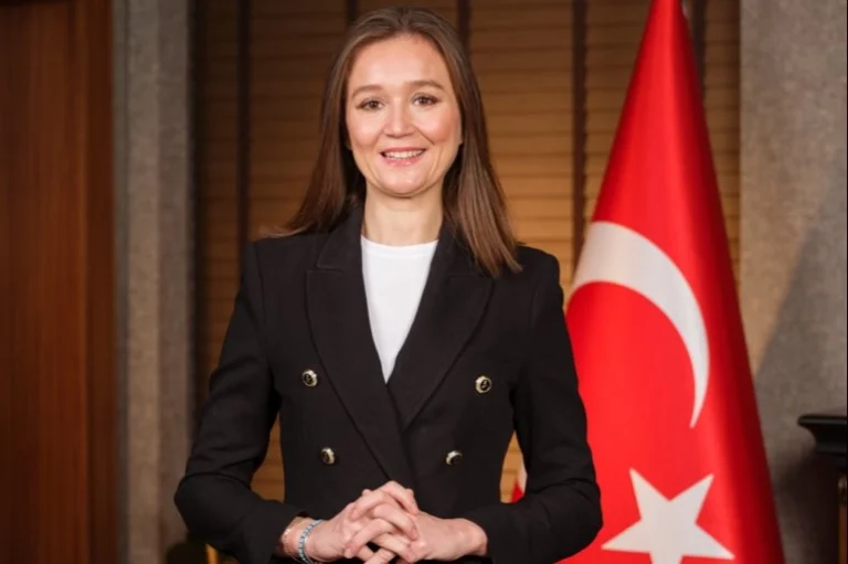 manisa-sehzadeler-den-baskan-durbay-in-saglik-durumuna-iliskin-aciklama-1764696874-399_large