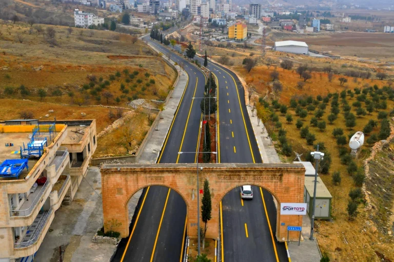 mardin-yesilli-de-yol-seferberligi-1765805359-310_large