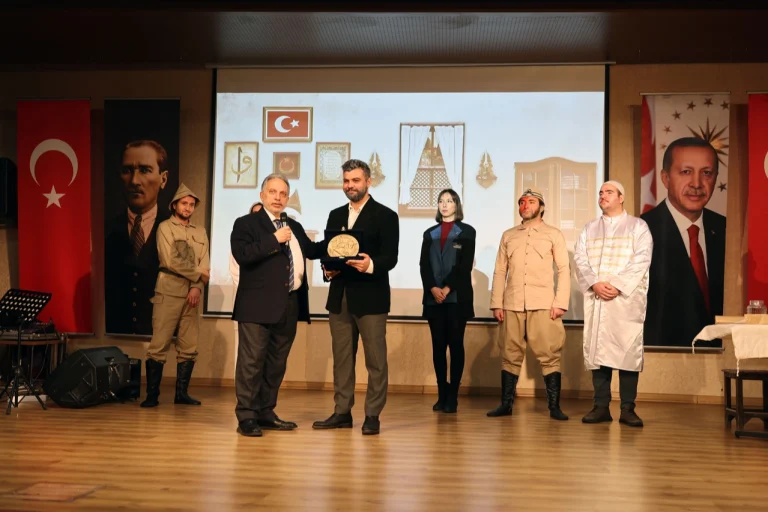 mehmet-akif-kayseri-talas-ta-anildi-1766722504-314_large