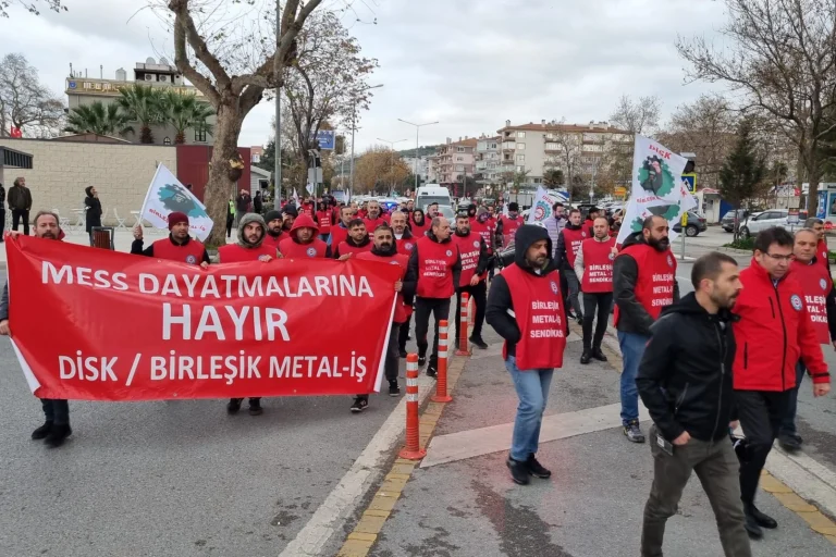 metal-iscisi-mudanya-da-alanlara-cikti-1766771624-112_large
