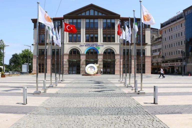 ordu-da-yeni-yil-icin-tum-hazirliklar-tamamlandi-1767079439-118_large