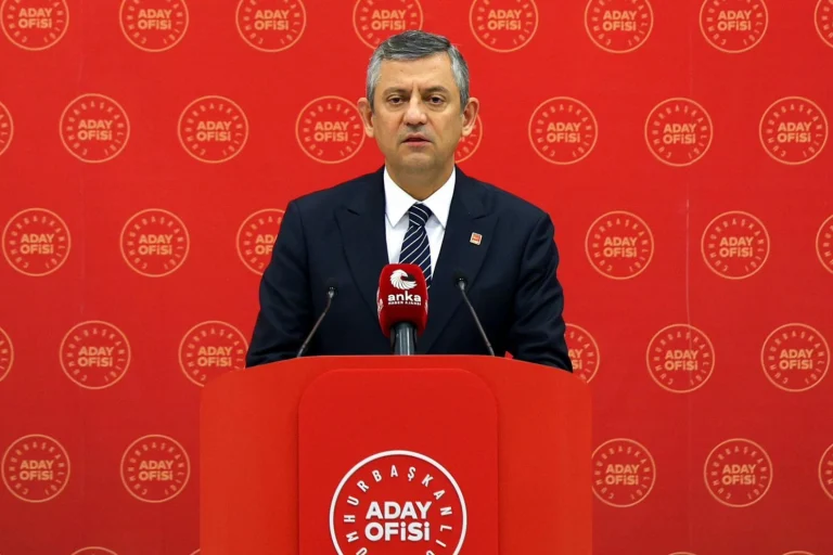 ozgur-ozel-turkiye-yi-yeniden-ayaga-kaldiracagiz-1766467610-792_large