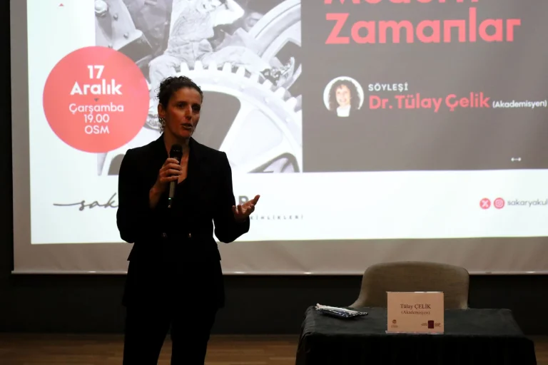 sakarya-da-modern-zamanlar-filmi-sinemaseverlerle-bulustu-1766068451-387_large