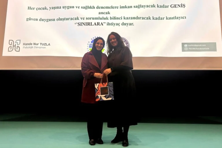 sakarya-sgm-de-saglikli-iletisimin-sifreleri-konusuldu-1765796112-16_large