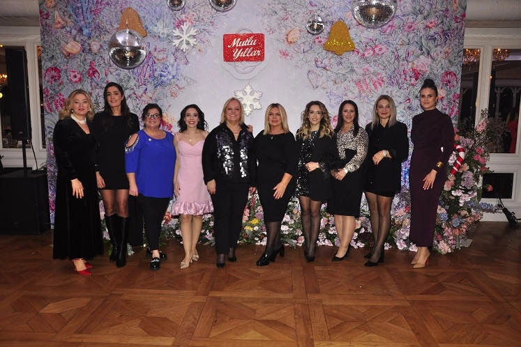 tad-dan-yeni-yila-gorkemli-merhaba-1766723471-533_large