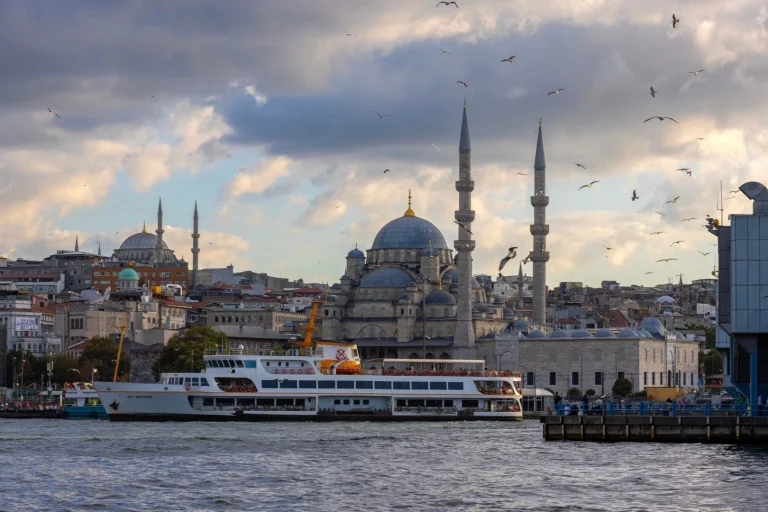 yurtta-bugun-parcali-bulutlu-hava-hakim-1761790597-955_large