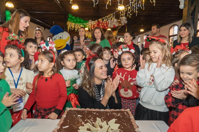 yuvamiz-izmirli-cocuklara-yeni-yil-surprizi-1766762201-215_large